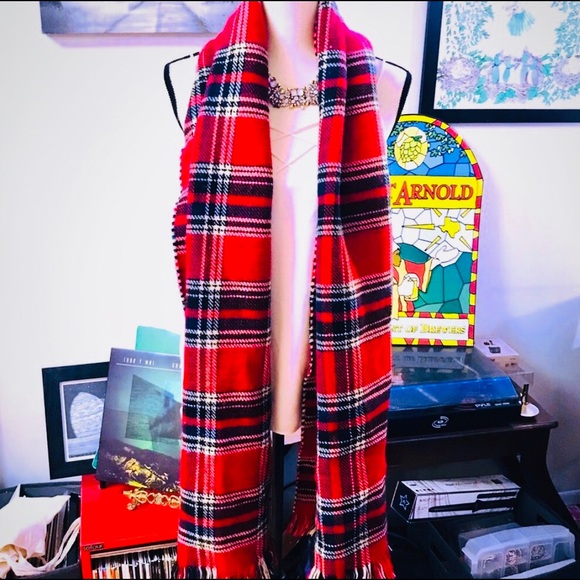 Accessories - Reversible Blanket Scarf❄️